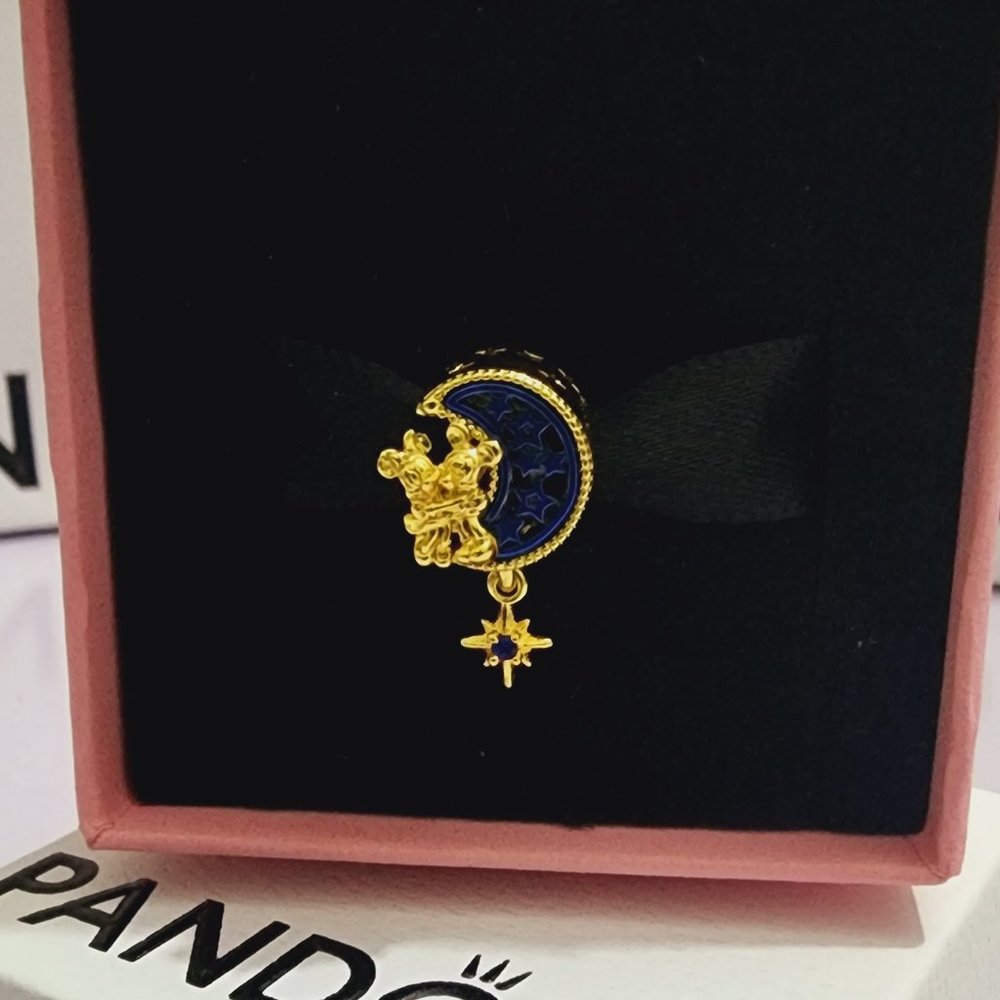 Pandora Disney Mickey Mouse & Minnie Mouse Crescent Moon Charm
